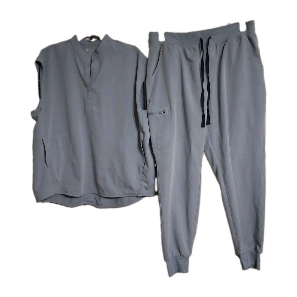 Women's FIGS Technical Collection Scrub Set Size XL Blue